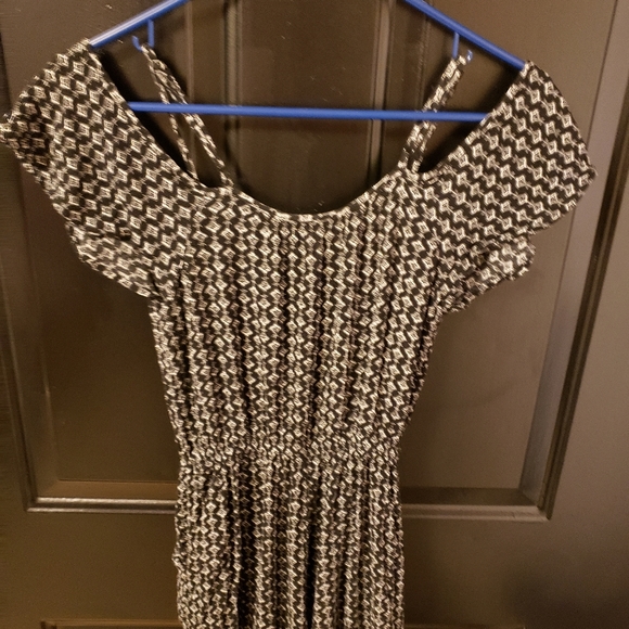 Xhiliration Romper Size Small - Picture 5 of 6